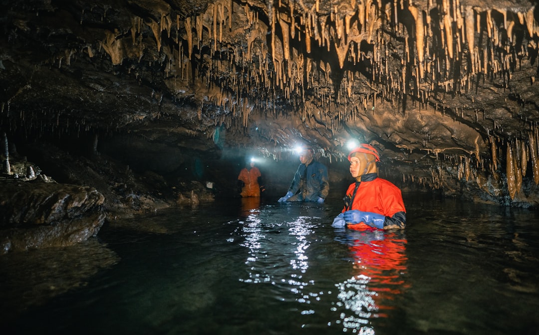 Photo deepest caves world