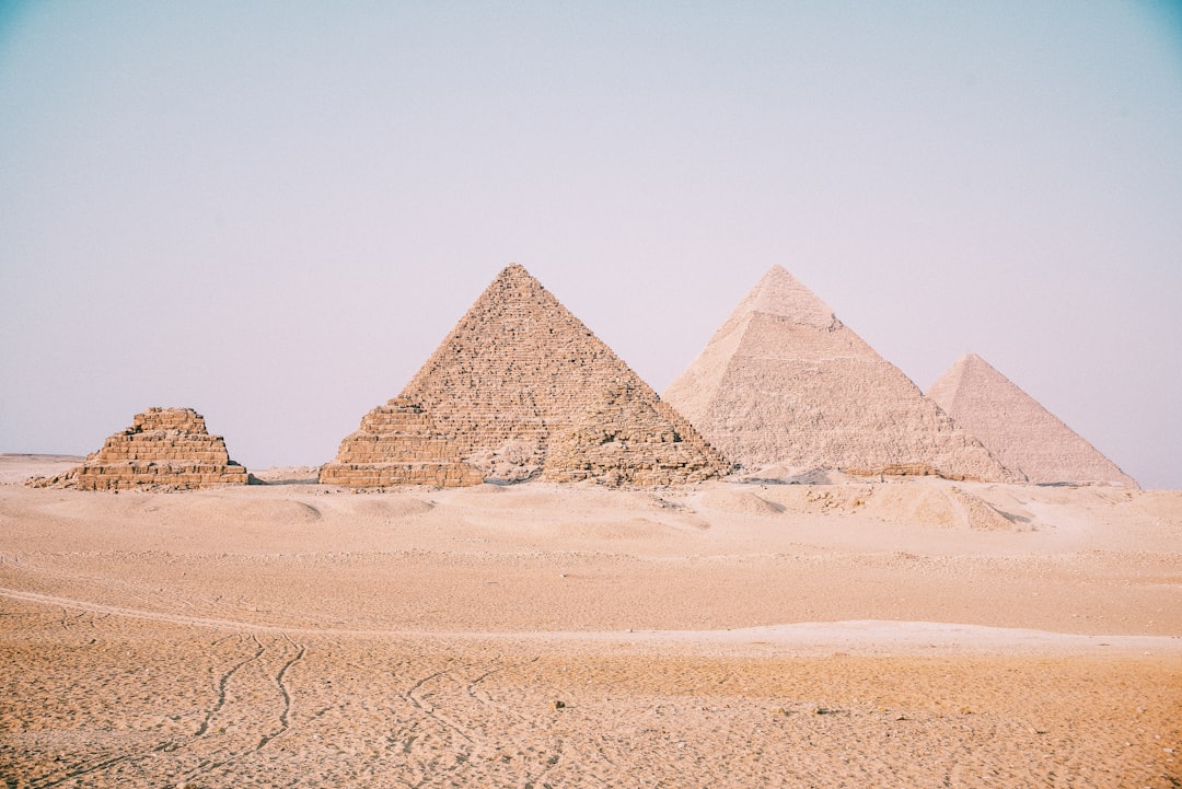 Photo pyramids